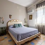 Amazing With Pool & Jacuzzi Vila