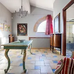 Amazing With Pool & Jacuzzi Vila