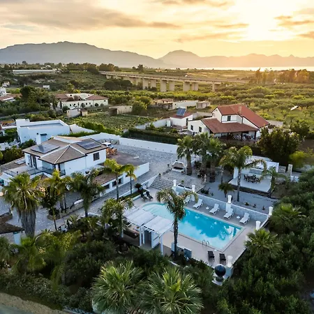 Vila Amazing With Pool & Jacuzzi Balestrate